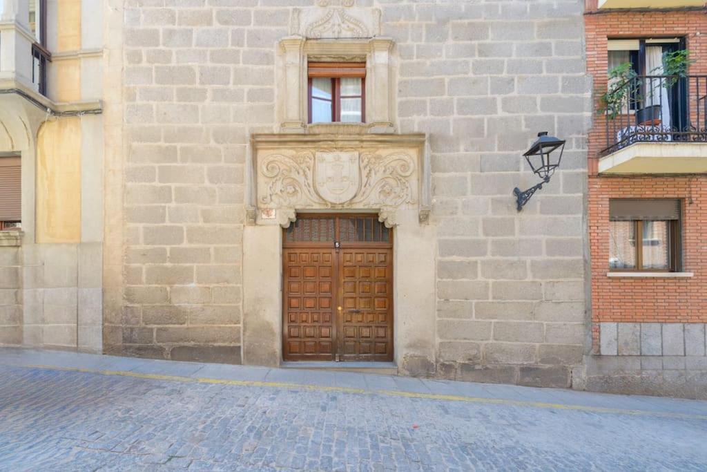 Apt - Plaza Mayor Of Avila - 1 Min Alcazar Exterior photo