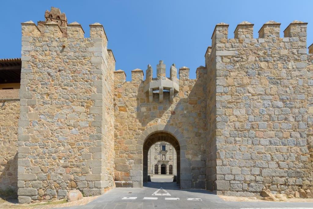 Apt - Plaza Mayor Of Avila - 1 Min Alcazar Exterior photo